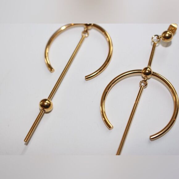 New Geometric long drop earrings, stainless steel 18k gold plated modern earring - Picture 3 of 4